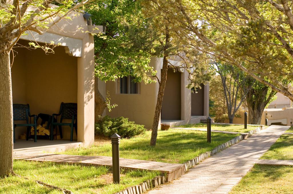 Fort Marcy Suites By All Seasons Resort Lodging Santa Fe Exterior foto